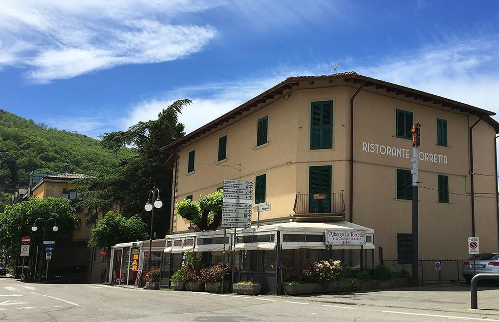 Albergo Ristorante La Torretta 佩波利堡 外观 照片