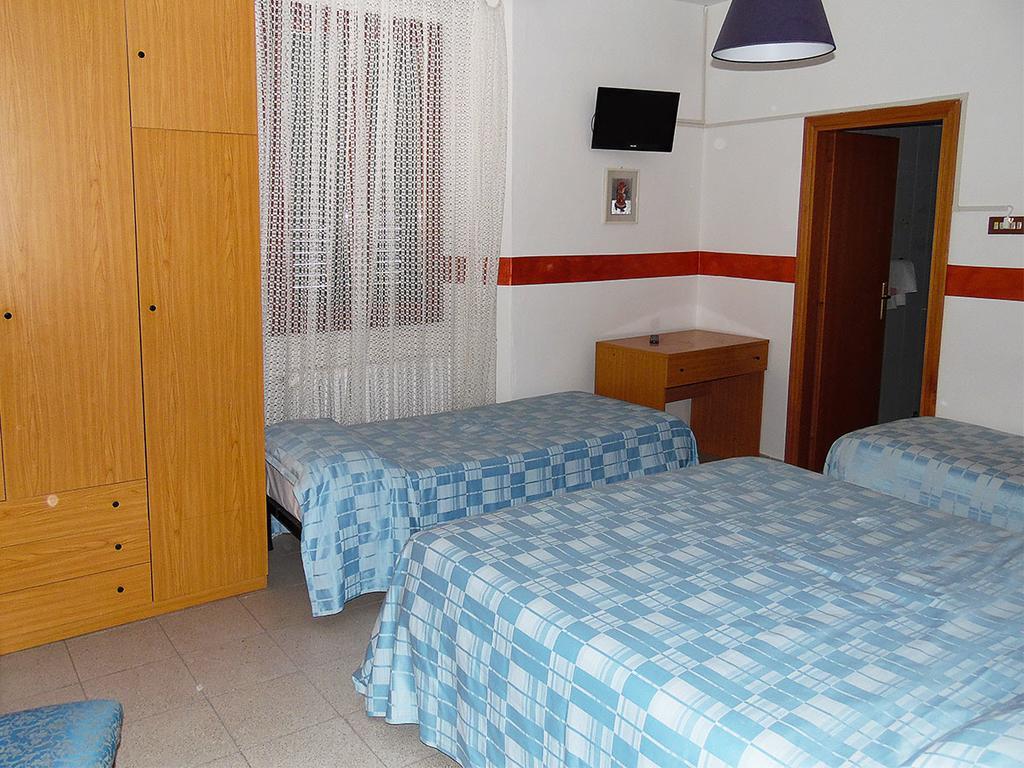 Albergo Ristorante La Torretta 佩波利堡 客房 照片
